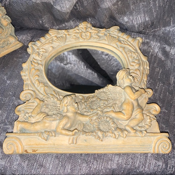 BEAUTIFUL Wang's International Renaissance Angel Standing Mirror & Picture Frame - Picture 12 of 15